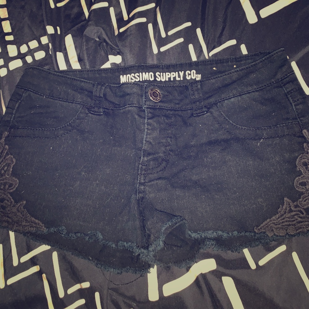 Laced black jean shorts⚡️